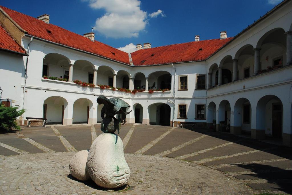 Dobo Teri Apartman Eger Exterior photo